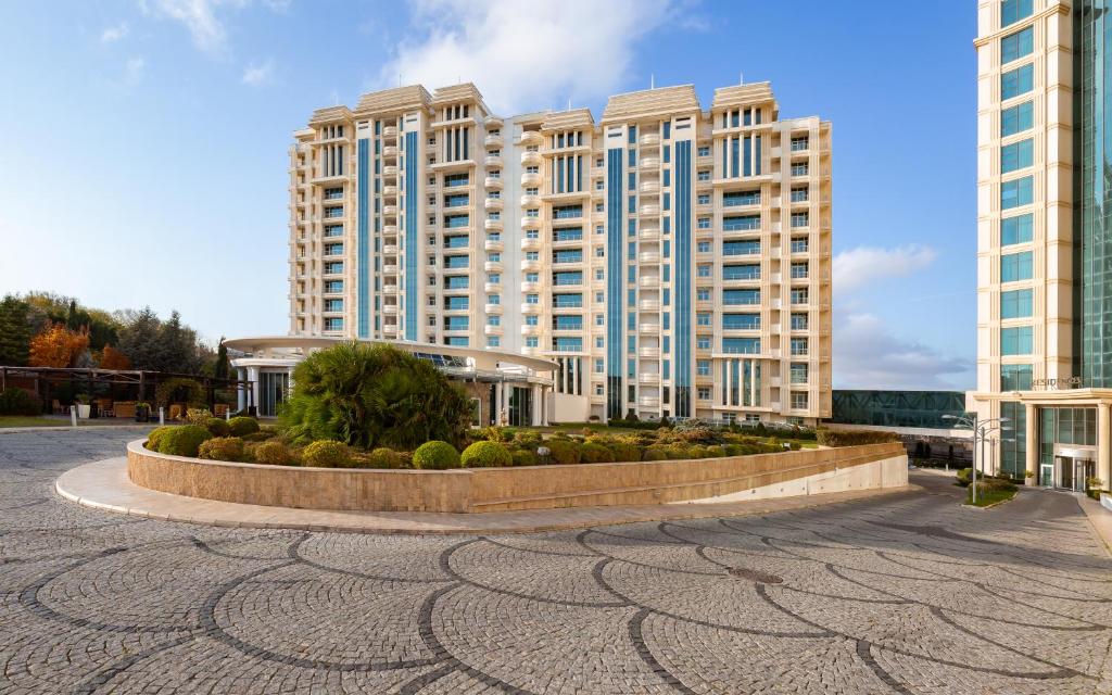 Konqresin keçiriləcəyi ünvan: Badamdar Hotel&Residences